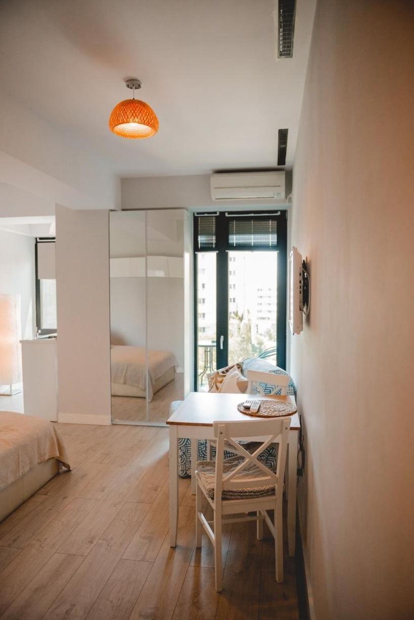 Seaside Studio Blue Bike Mamaia Εξωτερικό φωτογραφία