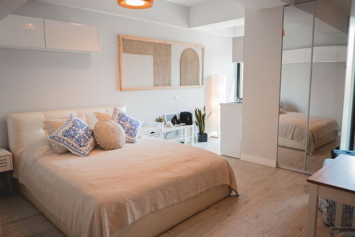 Seaside Studio Blue Bike Mamaia Εξωτερικό φωτογραφία